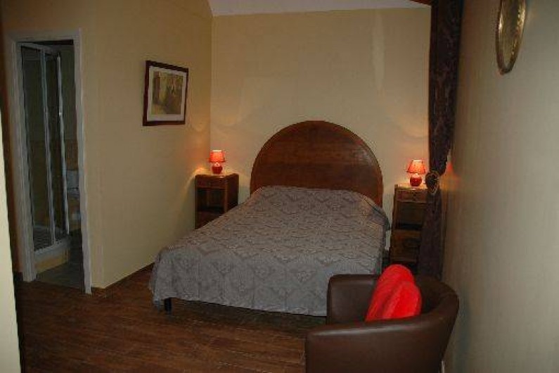 Location de vacances - Gîte à Badefols-sur-Dordogne - "Petite suite" au 1er étage de LA TOUR