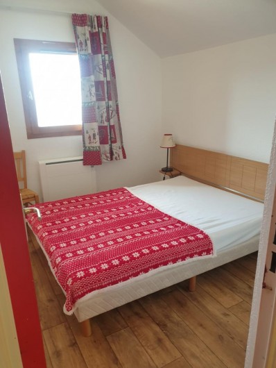 Location de vacances - Appartement à Valmeinier 1800 - chambre double