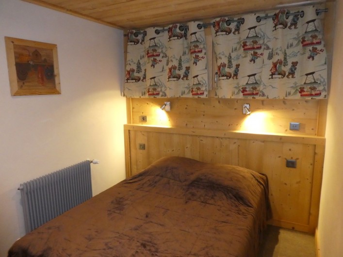Location de vacances - Appartement à Méribel - Triolets - chambre lit double