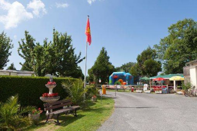 Location de vacances - Camping à Dragey-Ronthon