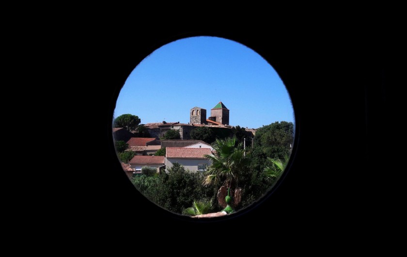 Location de vacances - Chambre d'hôtes à Saint-Jean-de-Fos - Vue du village de Saint Jean de Fos depuis une chambre d'Hôtes