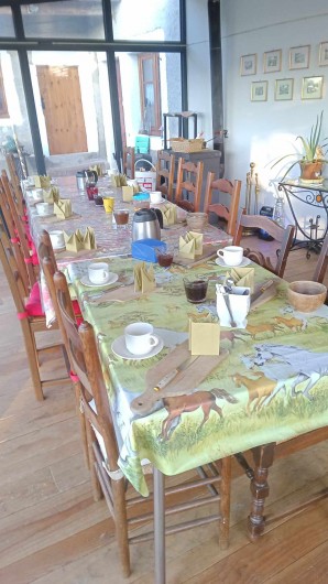 Location de vacances - Chambre d'hôtes à Amont-et-Effreney - Nouvelle salle à manger dans la véranda