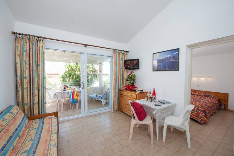 Location de vacances - Appartement à Lumio - Salon