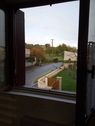 Location de vacances - Appartement à Liourdres - vue depuis le living