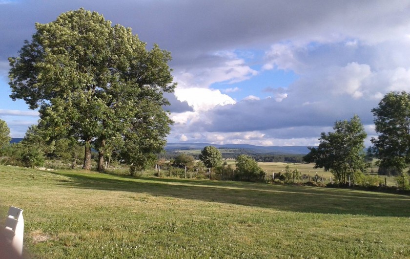 Location de vacances - Chalet à Villesoule - vue de la terrasse