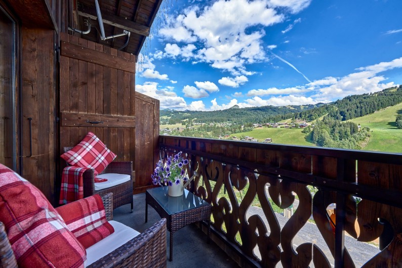 Location de vacances - Chambre d'hôtes à Les Gets - 5 chambres avec balcon