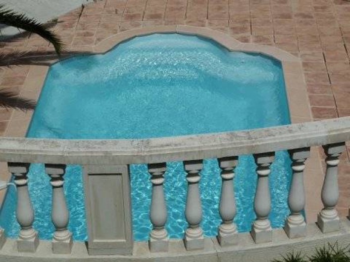 Location de vacances - Appartement à Cavalaire-sur-Mer - Piscine