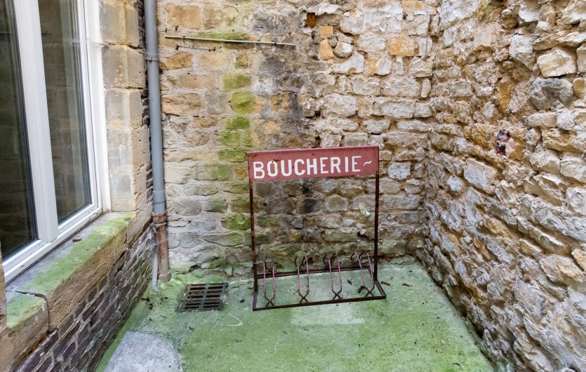 Location de vacances - Appartement à Charleville-Mézières - L'appartement dispose d'une cour intérieure pour les vélos