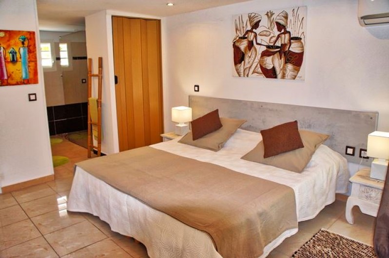 Location de vacances - Villa à Saint-François - Chambre 2 climatisée avec Lit 180 ou 2x90cm