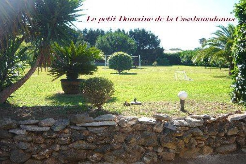 Location de vacances - Villa à Moriani-Plage - Belle propriété arborée de 5000 m2 à 700 mètres de la plage