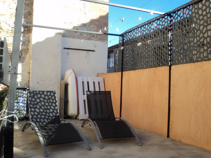 Location de vacances - Maison - Villa à Saint-Laurent-de-la-Salanque - Solarium avec transats