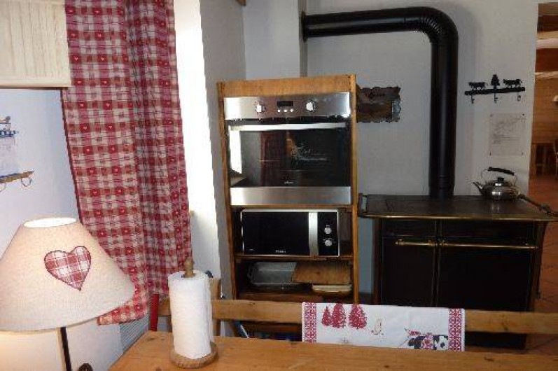 Location de vacances - Chalet à Saint-Jean-d'Arves - Cuisine rdc