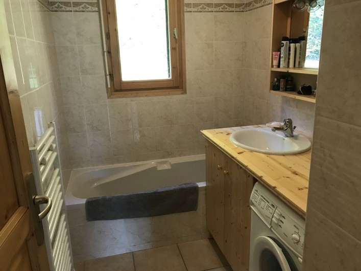 Location de vacances - Appartement à Samoëns - Salle de bains