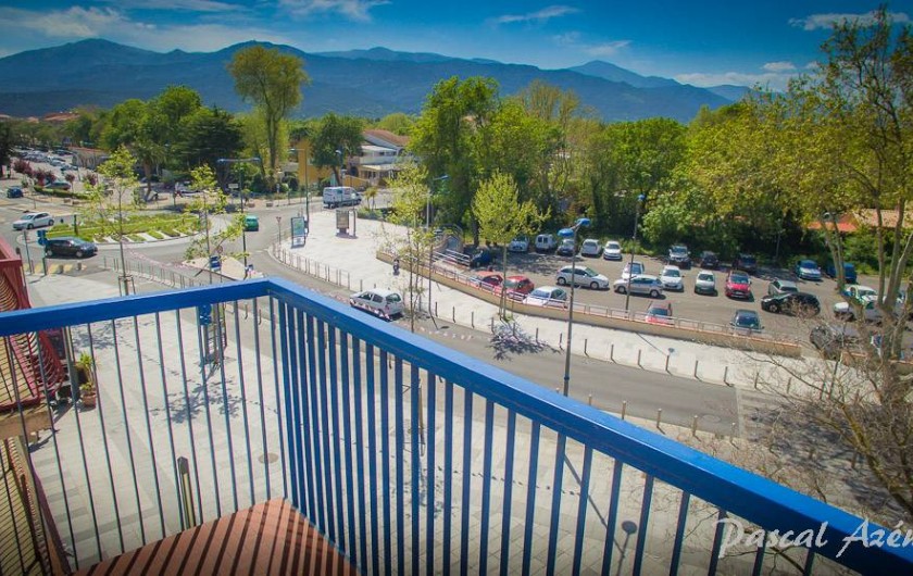 Location de vacances - Appartement à Argelès-sur-Mer - Balcon côté parking