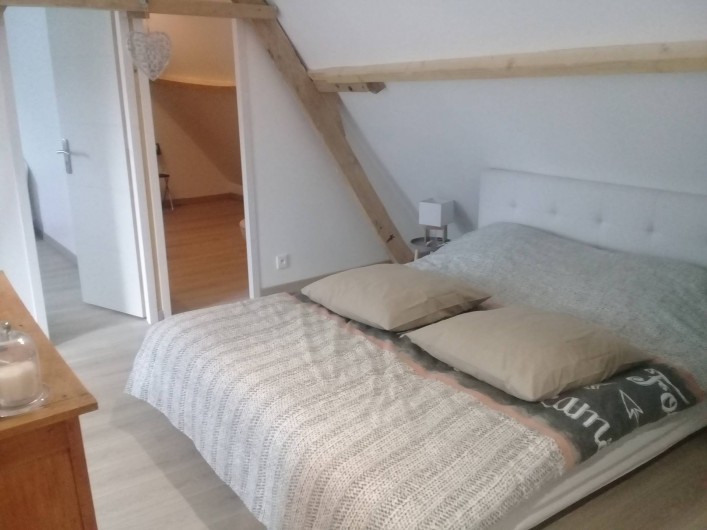 Location de vacances - Gîte à Helfaut - chambre  double " le petit bois" à l'étage avec salle de douche et WC