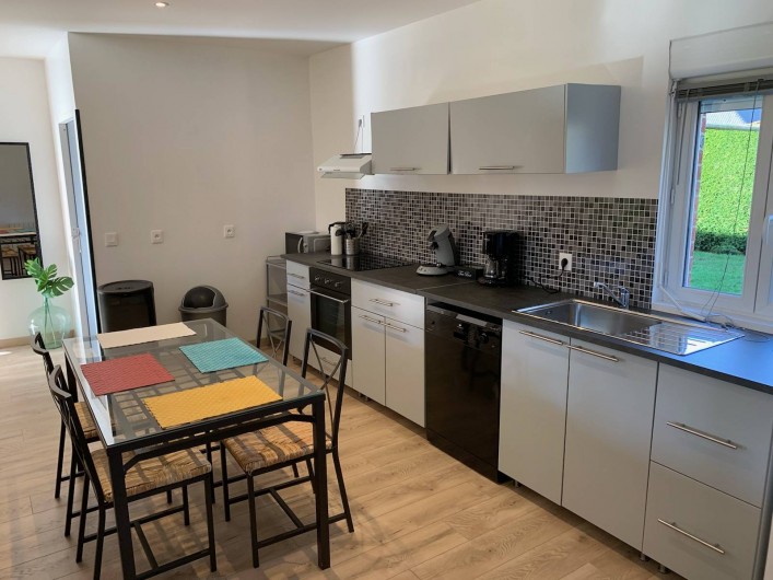 Location de vacances - Gîte à Helfaut - coin cuisine " le grand bois"