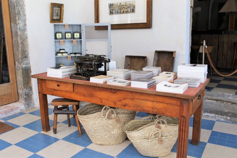 Location de vacances - Chambre d'hôtes à Aubrac - La boutique