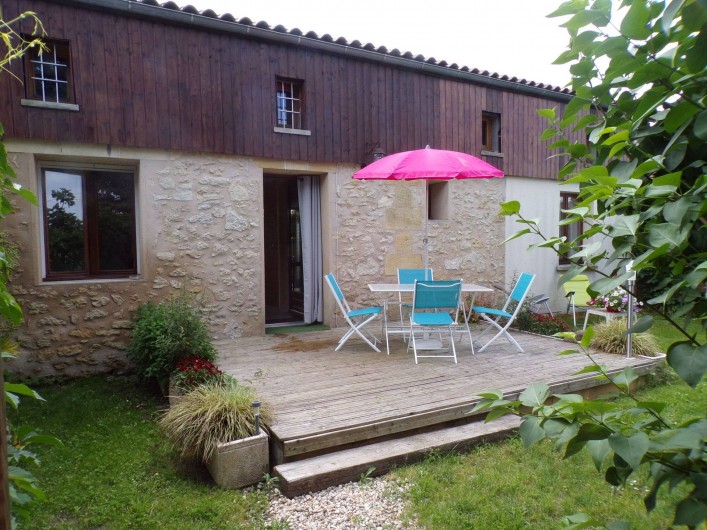 Location de vacances - Gîte à Vignonet - terrasse