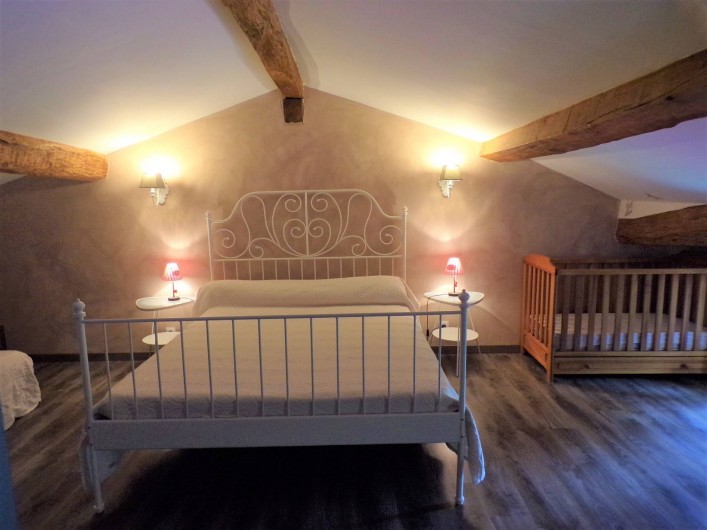 Location de vacances - Gîte à Vignonet - Chambre étage