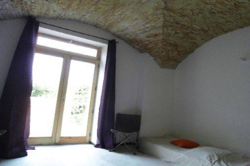 Location de vacances - Villa à Saint-Julien-de-Peyrolas