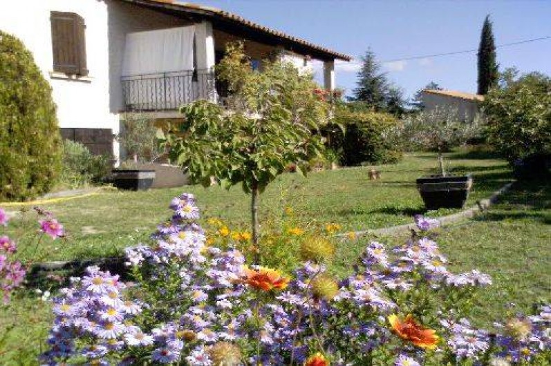 Location de vacances - Chambre d'hôtes à Saint-Martin-de-la-Brasque