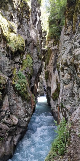 Location de vacances - Appartement à Pelvoux - Via Ferrata  Gorges d’Ailefroide (à 1 km)