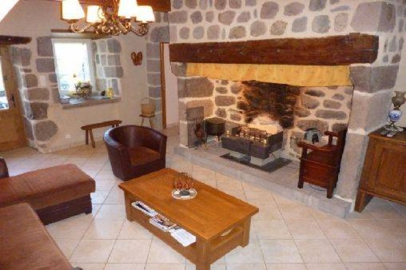 Location de vacances - Gîte à Jou-sous-Monjou