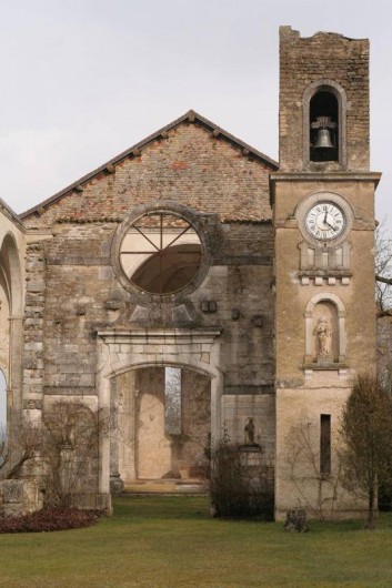 Location de vacances - Gîte à Chantraines - Abbaye de Septfontaines à 3 km du gîte