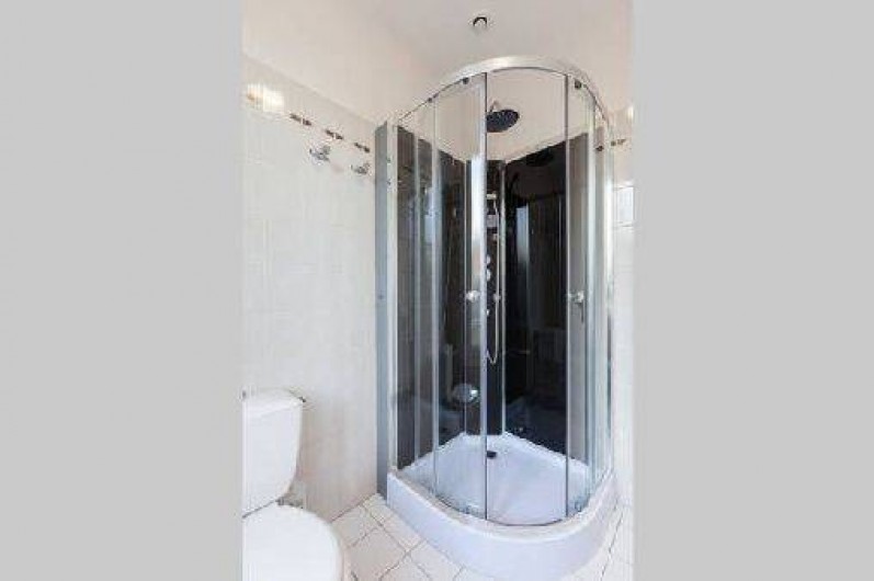 Location de vacances - Studio à Saint-Malo - la douche