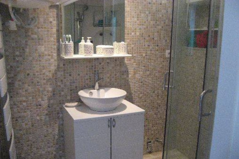 Location de vacances - Appartement à Carry-le-Rouet - salle de bain