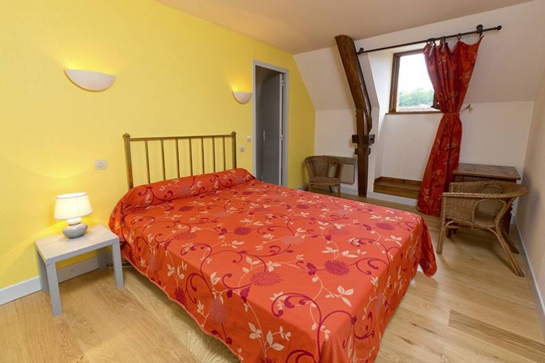Location de vacances - Gîte à Loubressac - Une salle d'eau par chambre.