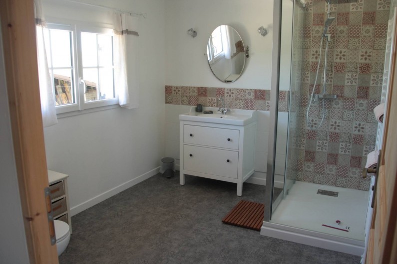 Location de vacances - Gîte à La Force - "La Mésange" salle d'eau