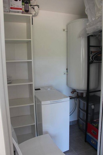 Location de vacances - Studio à Velaux - Dressing