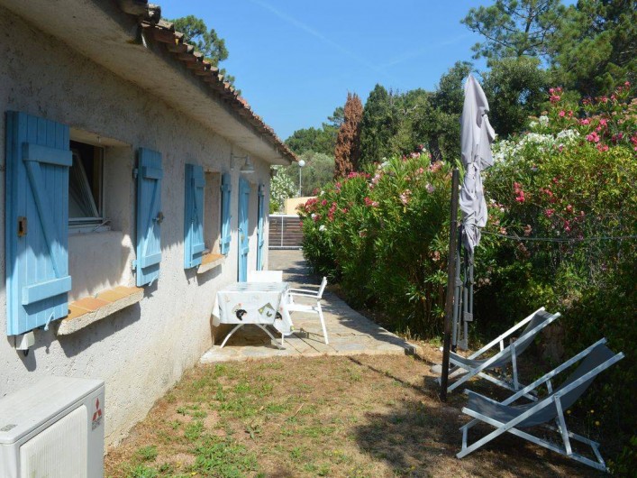 Location de vacances - Studio à Porto-Vecchio - TERRASSE