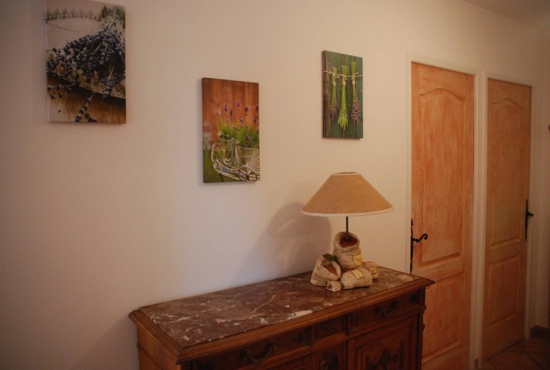 Location de vacances - Villa à Le Puy-Sainte-Réparade - entree