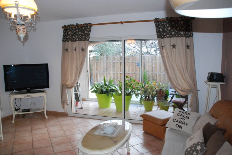 Location de vacances - Villa à Le Puy-Sainte-Réparade - Séjour