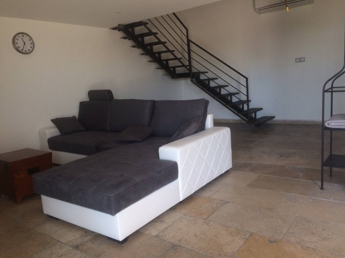 Location de vacances - Appartement à Sarrians - SALON