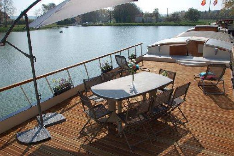 Location de vacances - Péniche à Maconge