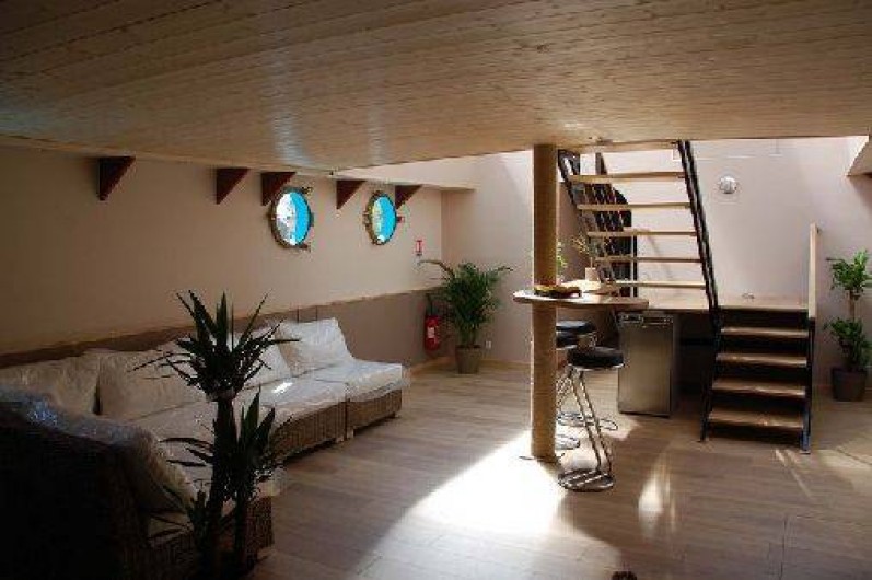 Location de vacances - Péniche à Maconge