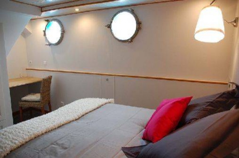 Location de vacances - Péniche à Maconge