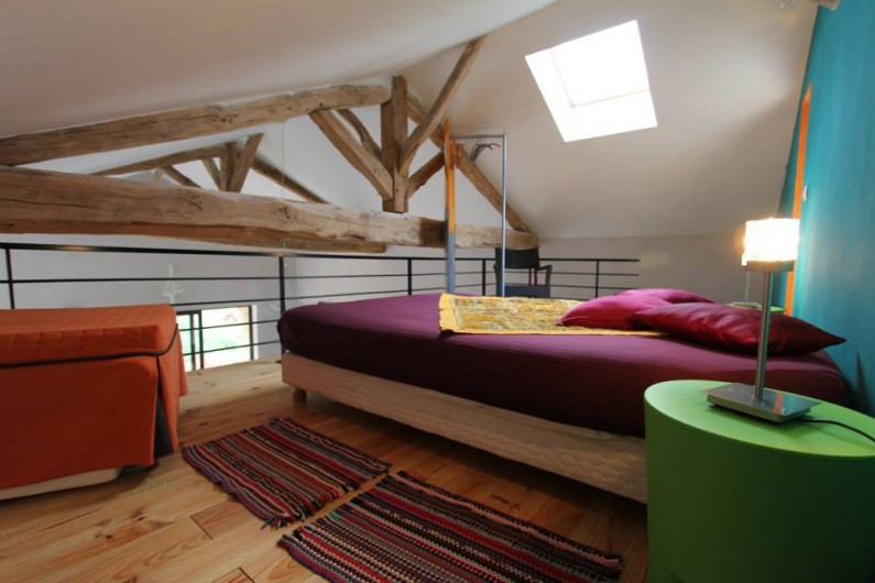 Location de vacances - Gîte à Bourrou - chambre mezzanine la grangette