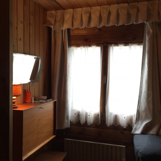 Location de vacances - Chalet à Allos - CHAMBRE  RCH / EST