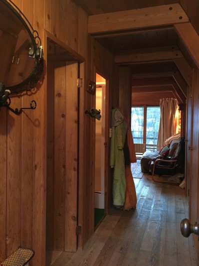 Location de vacances - Chalet à Allos - HALL ENTRÉE & DÉGAGEMENT