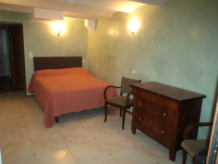 Location de vacances - Appartement à Saint-Ambroix - chambre