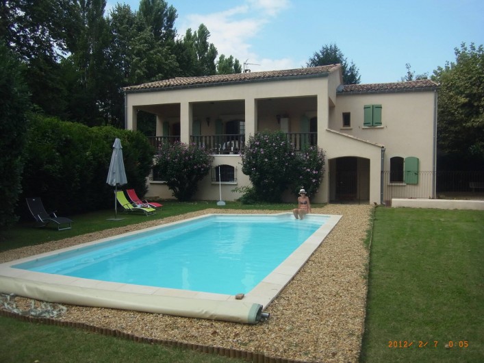 Location de vacances - Appartement à Saint-Ambroix - piscine