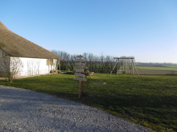 Location de vacances - Gîte à Pourlans - Arrivée au gîte