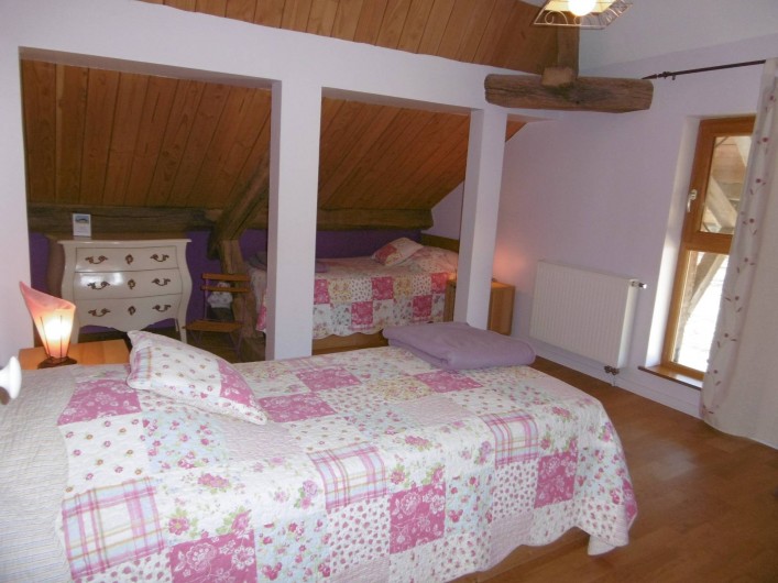 Location de vacances - Gîte à Pourlans - chambre 5 au 1er étage