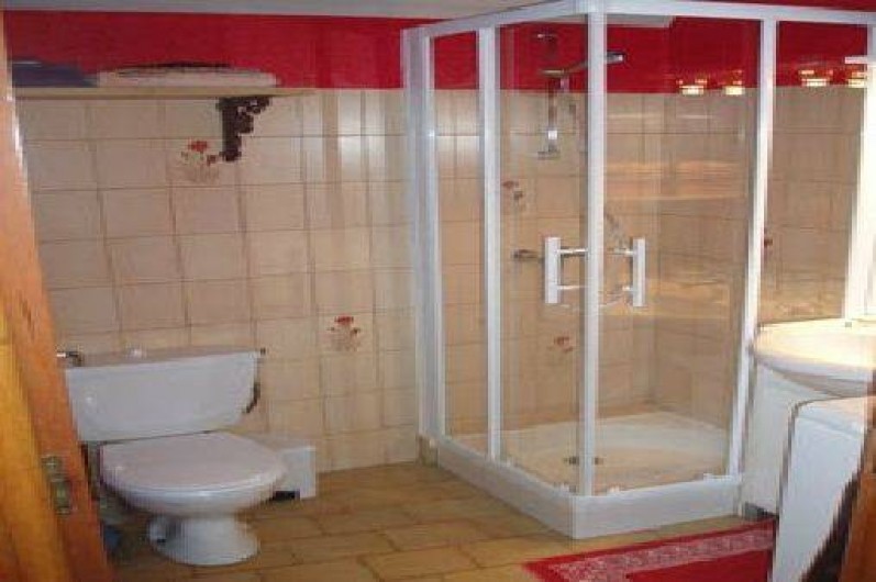 Location de vacances - Gîte à Saint-Pierre-de-Nogaret - Salle d'Eau + WC