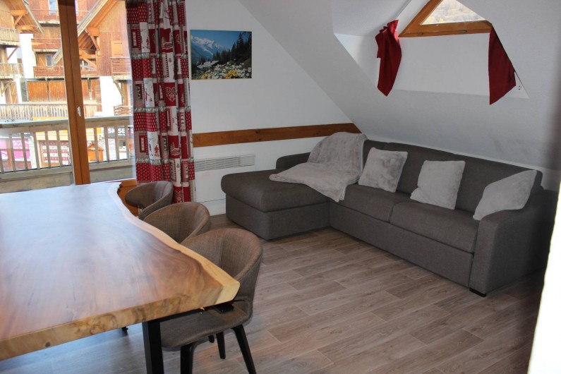 Location de vacances - Appartement à Saint-Sorlin-d'Arves - Canapé d'angle rapido