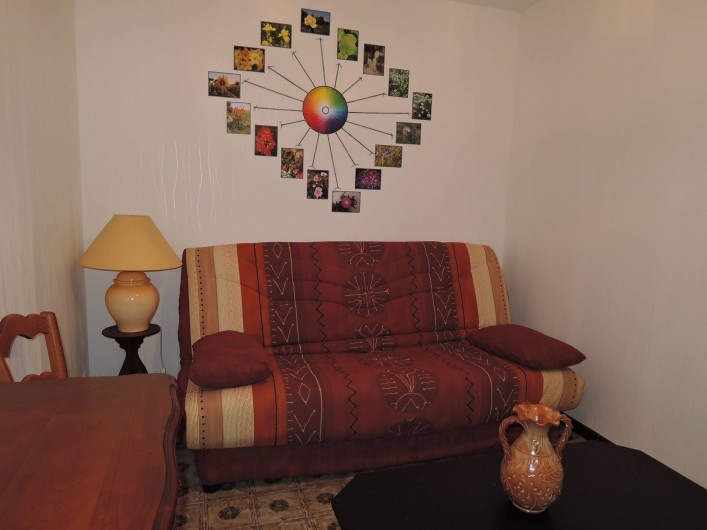 Location de vacances - Maison - Villa à Tournan - Le salon et le canapé BZ